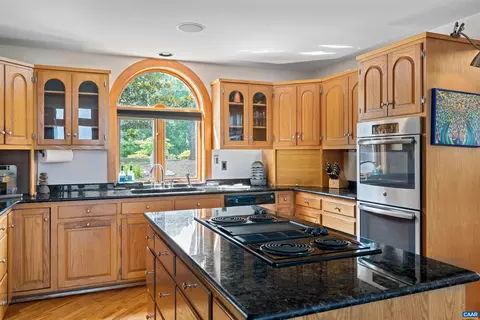 420 Deerpath Rd, Hardy, VA 24101 photo 17