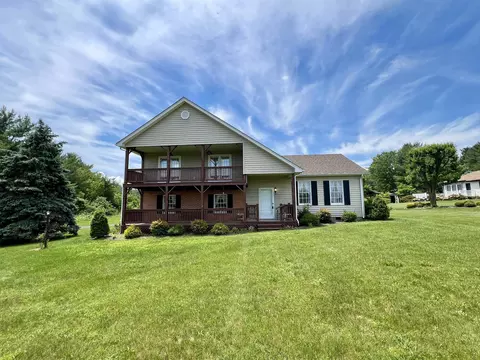 1226 Rockfish Rd, Waynesboro, VA 22980
