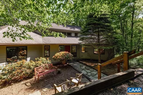 265 E Catoctin Dr, Wintergreen Resort, VA 22967