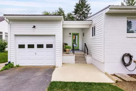 830 Pine Ave, Waynesboro, VA 22980 photo 4