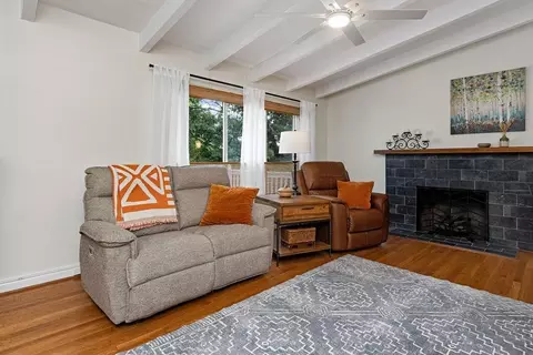830 Pine Ave, Waynesboro, VA 22980 photo 8