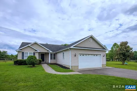 29106 Mary Violet Ln, Rhoadesville, VA 22542 photo 2