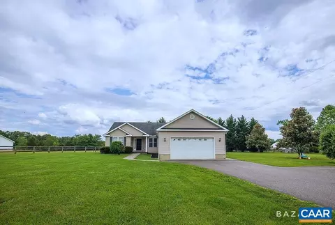 29106 Mary Violet Ln, Rhoadesville, VA 22542 photo 3