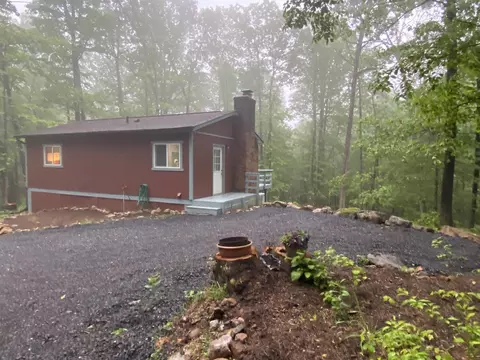 233 Sundance Retreat Ln, New Market, VA 22844