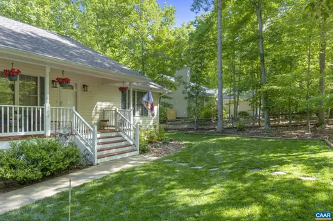 384 Jefferson Dr, Palmyra, VA 22963 photo 3