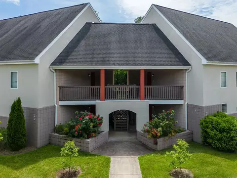 550 Borden Rd #B11, Lexington, VA 24450