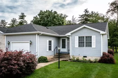 221 Dogwood Dr, Broadway, VA 22815
