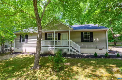 15 Wildwood Dr, Palmyra, VA 22963