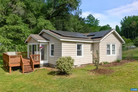 4166 Heards Ln, Afton, VA 22920