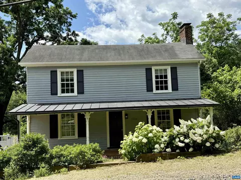 1804 Chesapeake St, Charlottesville, VA 22902