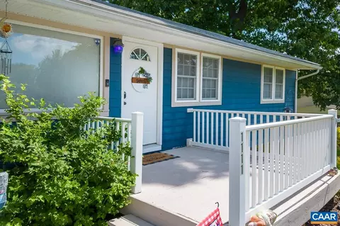 1111 Skymont Rd, Staunton, VA 24401
