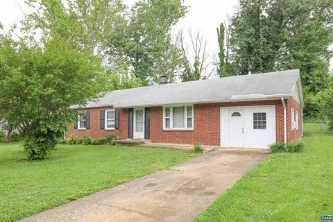 2511 Commonwealth Dr, Charlottesville, VA 22901