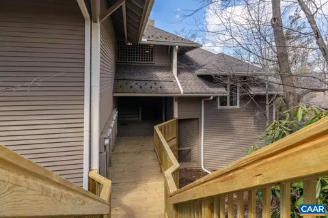 2055 Stone Ridge Condos, Roseland, VA 22967