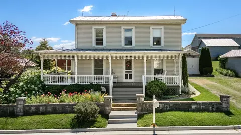 117 Linville Ave, Broadway, VA 22815