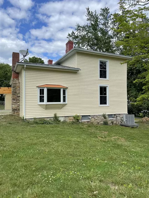 6215 Middlebrook Rd, Middlebrook, VA 24459 photo 3