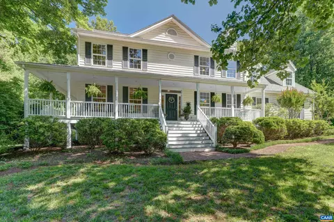 2444 Maple Ridge Dr, Charlottesville, VA 22911