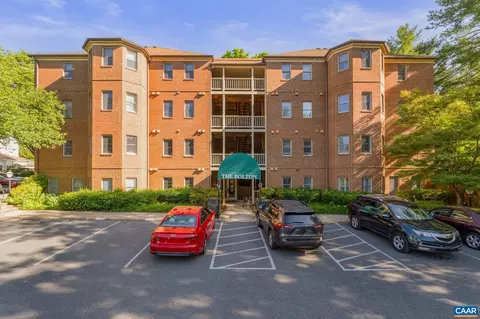 1325 Branchlands Dr #3I, Charlottesville, VA 22901