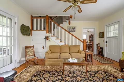 287 E Main St E, Orange, VA 22960 photo 7