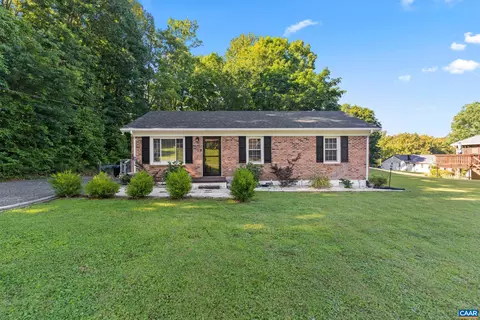 420 Hilltop Dr, Madison Heights, VA 24572