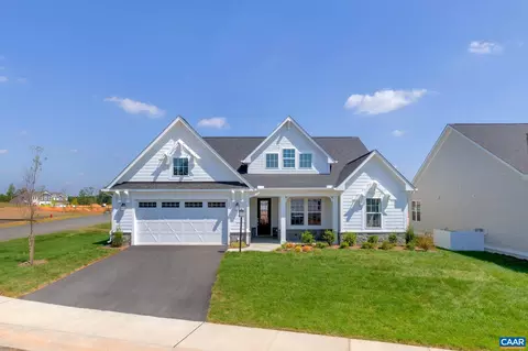 15 Serviceberry Dr, Zion Crossroads, VA 22942