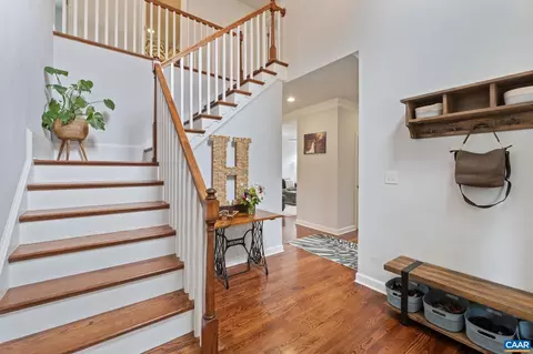 117 Two Rivers Dr, Troy, VA 22974 photo 4