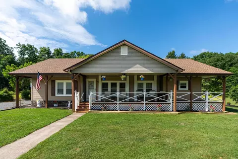 457 Sandy Ridge Rd, Waynesboro, VA 22980