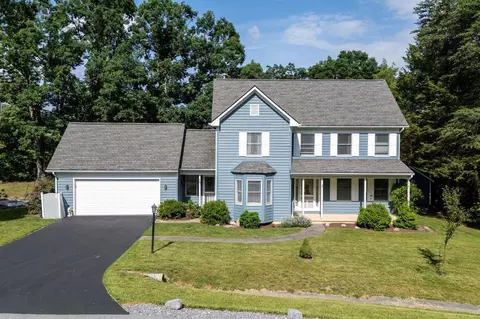 12340 Red Cedar Ln, Mcgaheysville, VA 22840