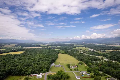 1131 Fleeburg Loop, Shenandoah, VA 22849 photo 70