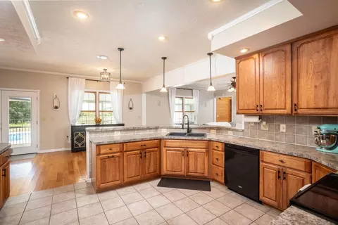 1131 Fleeburg Loop, Shenandoah, VA 22849 photo 6