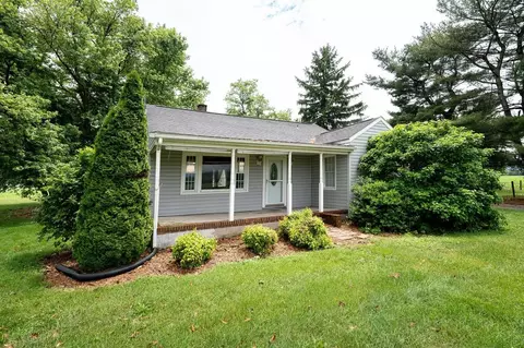 3861 S East Side Hwy S, Elkton, VA 22827