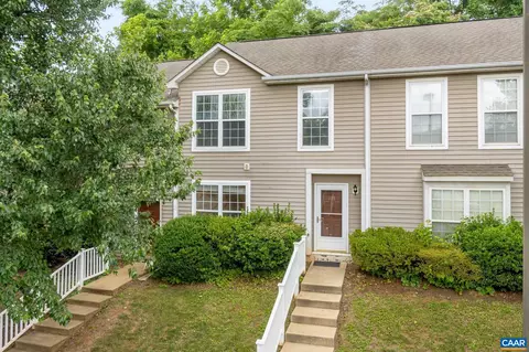 105 Waterbury Ct, Charlottesville, VA 22902