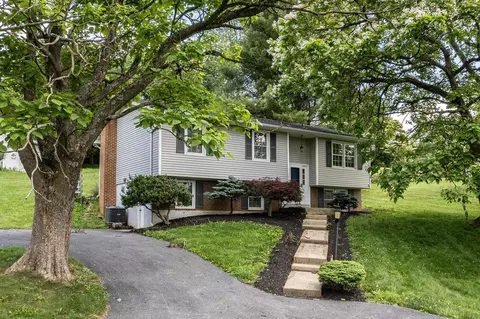 3862 Snapps Creek Rd, Harrisonburg, VA 22802