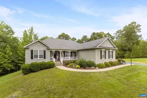 211 Lilac Pl, Palmyra, VA 22963
