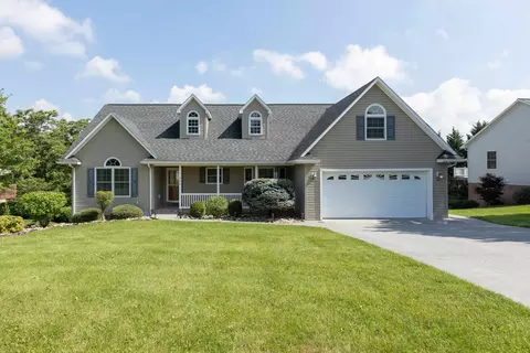 226 Northview Dr, Dayton, VA 22821
