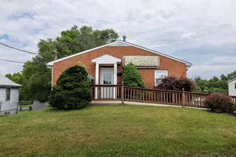 1145 Ohio St, Waynesboro, VA 22980