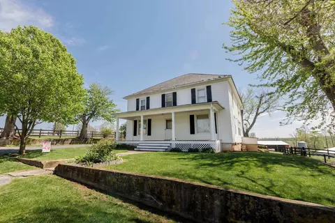 344 Freemason Run Rd, Mount Solon, VA 22843