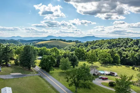 1550 Ridge Rd, Raphine, VA 24472 photo 12