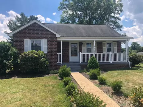 14559 S East Side Hwy S, Grottoes, VA 24441