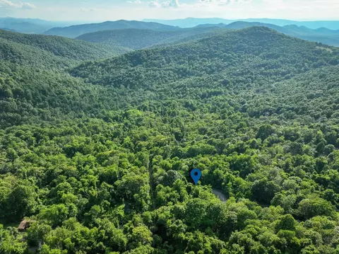 A33 Park Heights Rd, Stanley, VA 22851