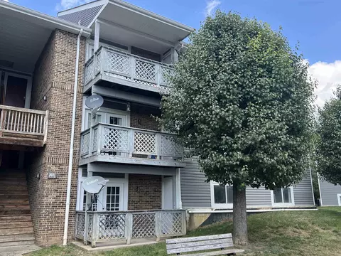 48 South Ave #D, Harrisonburg, VA 22801
