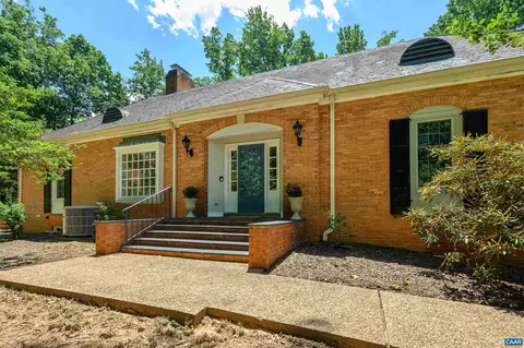 509 Wellington Pl, Charlottesville, VA 22903