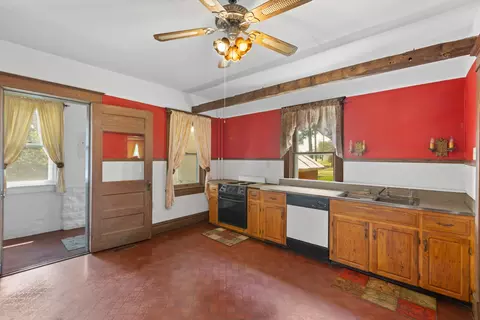 105 Main St, Dayton, VA 22821 photo 42