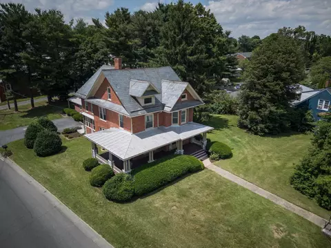 105 Main St, Dayton, VA 22821 photo 2