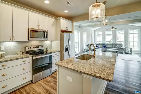 3358 Crosscreek Pl, Charlottesville, VA 22911