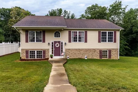 258 Cedar Green Rd, Staunton, VA 24401