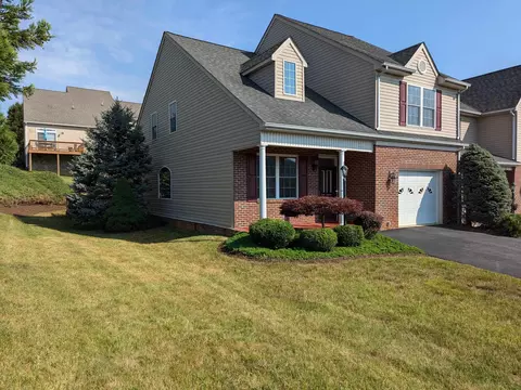 27 W Park View Ln W, Staunton, VA 24401