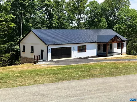 1038 Lake Haven Cir, Huddleston, VA 24104
