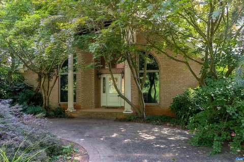 11 Sunny Pond Ln, Rochelle, VA 22738