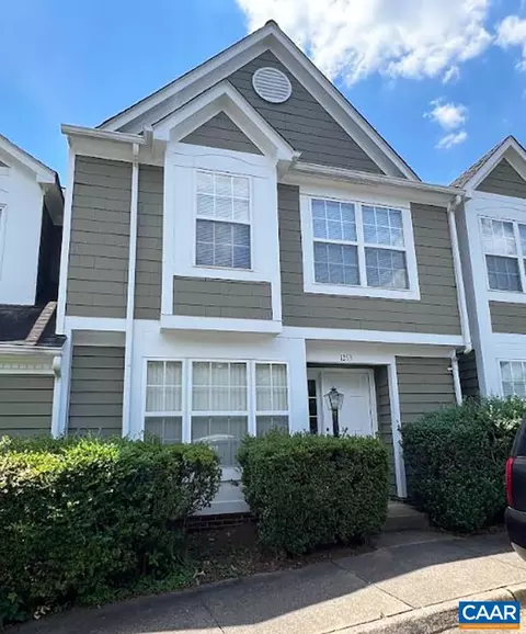 1253 Clifden Greene, Charlottesville, VA 22901