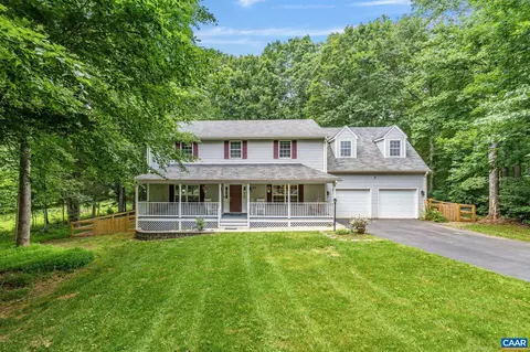 425 W Rosewood Dr W, Barboursville, VA 22923